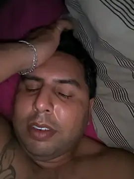 willersaulzambranobohorqu online show from November 10, 2:32 am