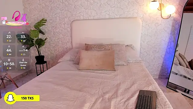 JannaFoxx  online show from January 13, 7:41 pm