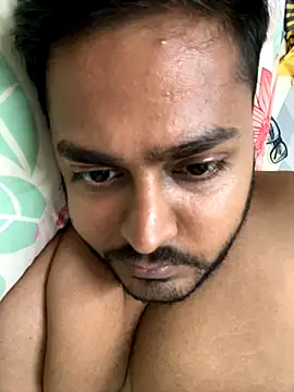 Snapshot of blrguychub chatting on November 16, 1:06 pm blrguychub online show from November 16, 1:06 pm