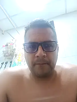 Snapshot of geimos36 chatting on October 12, 7:57 pm geimos36 online show from October 12, 7:57 pm