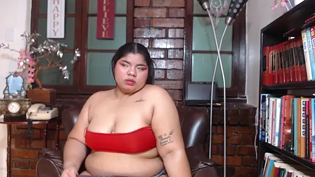 Lia Arellano online show from December 2, 7:20 pm