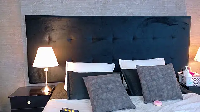 SophiaSummer online show from March 30, 7:59 pm