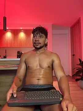 austin spears  online show from April 1, 1:50 am