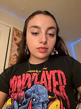 CharmingMaddie online show from September 10, 4:45 am