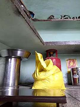 Love-pari077 online show from September 16, 1:06 am