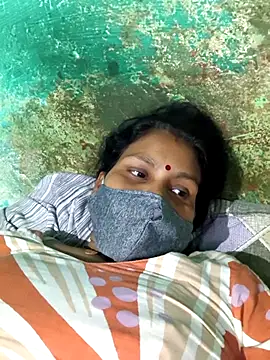 Love-pari077 online show from October 3, 3:09 pm