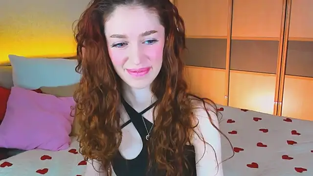 ChristinaConteeree online show from March 28, 11:32 am