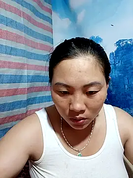 Snapshot of Love-Ly99 chatting on September 13, 10:42 pm Love-Ly99 online show from September 13, 10:42 pm