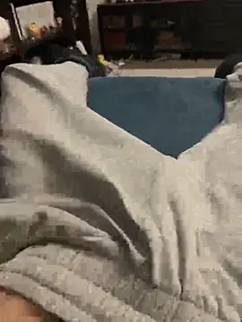 Frankieyyy1 online show from February 13, 11:23 pm