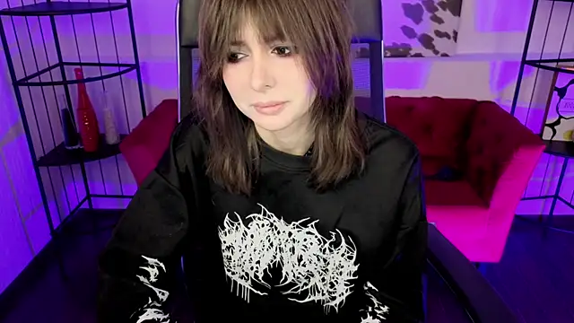 CrystallBloom online show from April 1, 1:17 am