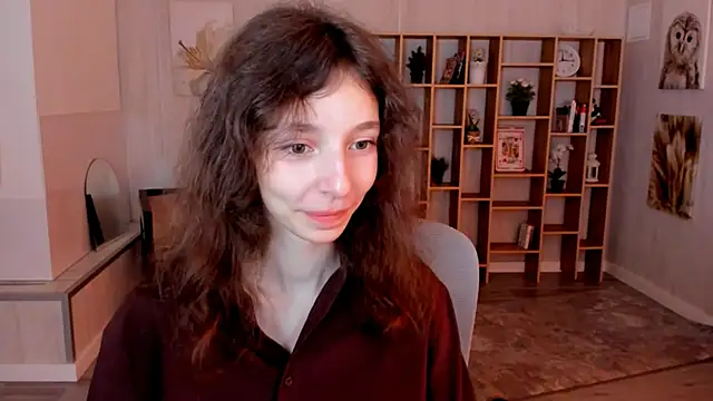 EmmanuellBrown online show from September 13, 11:10 am