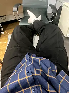 Snapshot of Yammy_AssHole chatting on October 19, 7:25 pm Yammy AssHole online show from October 19, 7:25 pm