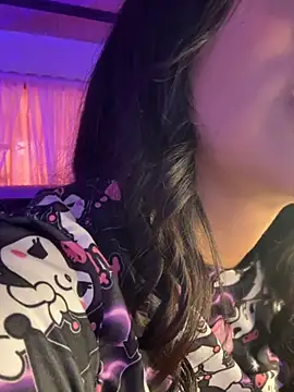 Snapshot of emma_fiore4_ chatting on September 17, 7:48 pm emma fiore4 online show from September 17, 7:48 pm