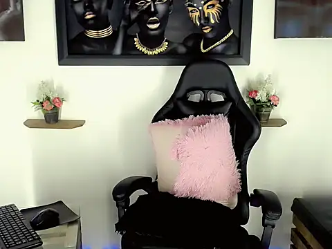 Sasha - online show from January 10, 9:30 pm