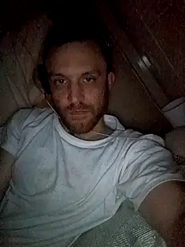 Snapshot of Zig97495 chatting on October 30, 8:49 am Zig97495 online show from October 30, 8:49 am