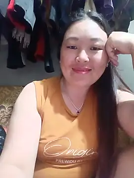 Snapshot of mptan73 chatting on May 12, 1:41 pm mptan73 online show from May 12, 1:41 pm