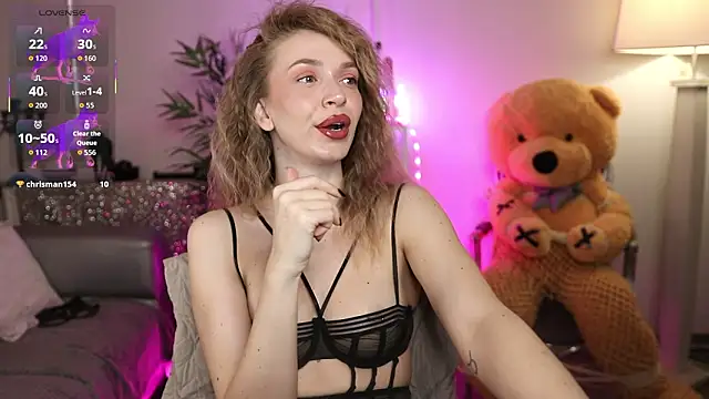 NovaHollisx online show from March 1, 5:09 am