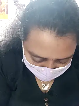 Snapshot of Divya-Lovely chatting on September 22, 8:44 pm Divya-Lovely online show from September 22, 8:44 pm