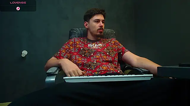 EnzoRace online show from September 27, 5:01 am