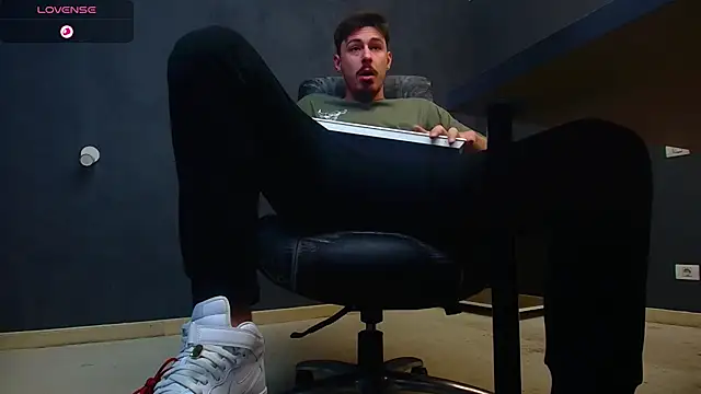 EnzoRace online show from October 13, 5:29 am