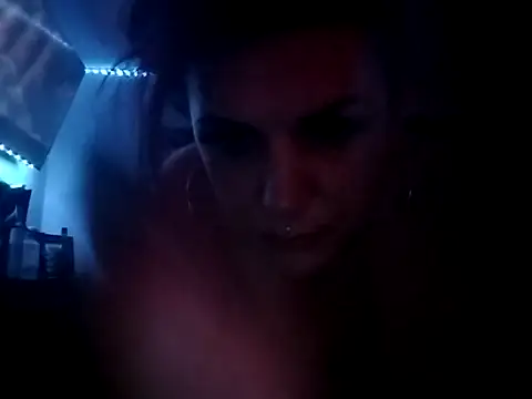 Snapshot of gypsyriot chatting on September 25, 9:35 am gypsyriot online show from September 25, 9:35 am