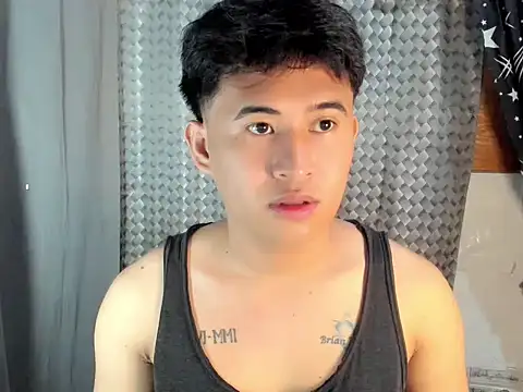 Snapshot of Adim-pinoy146 chatting on June 11, 12:32 am Adim-pinoy146 online show from June 11, 12:32 am