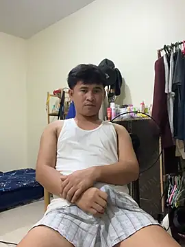 Snapshot of Adim-pinoy146 chatting on June 22, 7:05 am Adim-pinoy146 online show from June 22, 7:05 am