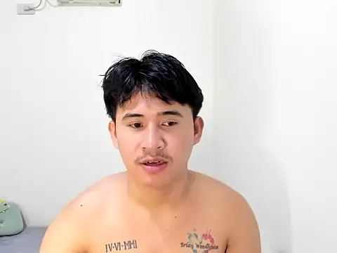 Snapshot of Adim-pinoy146 chatting on July 4, 4:18 am Adim-pinoy146 online show from July 4, 4:18 am
