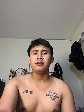 Snapshot of Adim-pinoy146 chatting on July 6, 3:03 pm Adim-pinoy146 online show from July 6, 3:03 pm