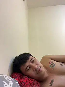 Snapshot of Adim-pinoy146 chatting on July 12, 2:24 am Adim-pinoy146 online show from July 12, 2:24 am