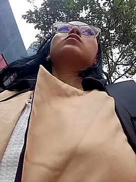 LunaHot 777 online show from March 3, 7:31 pm