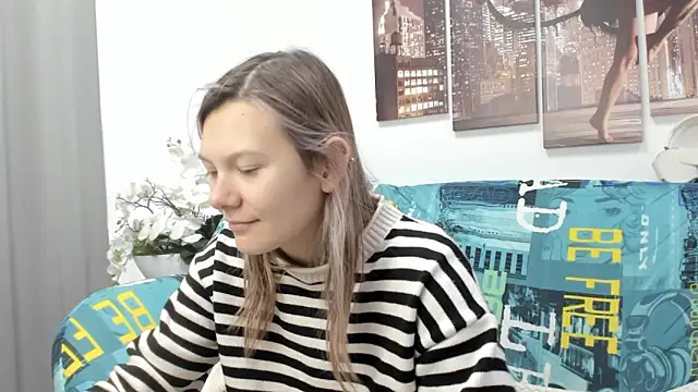 Sunny Sammy online show from September 28, 1:11 am