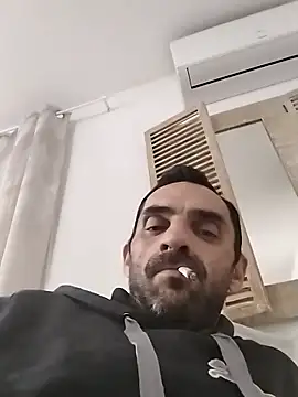 hotmen83 online show from October 3, 9:01 pm