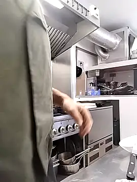 hotmen83 online show from October 14, 7:20 am