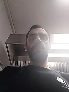 hotmen83 online show from October 25, 6:13 pm