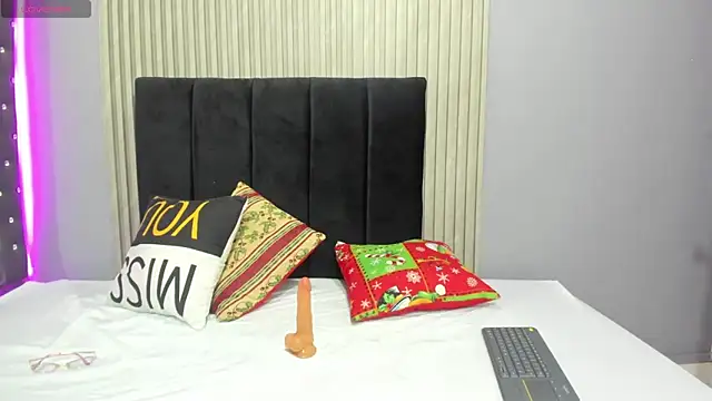 Sex samantha online show from December 15, 1:04 pm