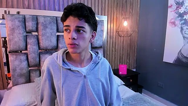 owen  johnson online show from November 8, 11:32 am