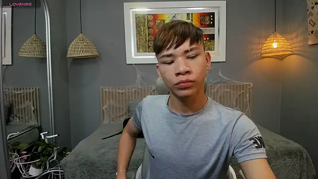 nathanclay online show from October 11, 3:39 am