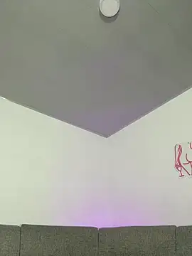 SamanthaDiamonds  online show from September 14, 1:16 am