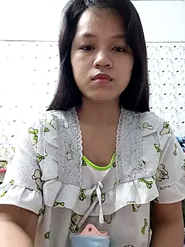 Snapshot of BabySweet-18 chatting on February 3, 12:31 am BabySweet-18 online show from February 3, 12:31 am