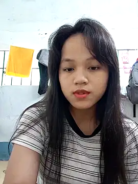 Snapshot of BabySweet-18 chatting on February 4, 6:52 am BabySweet-18 online show from February 4, 6:52 am