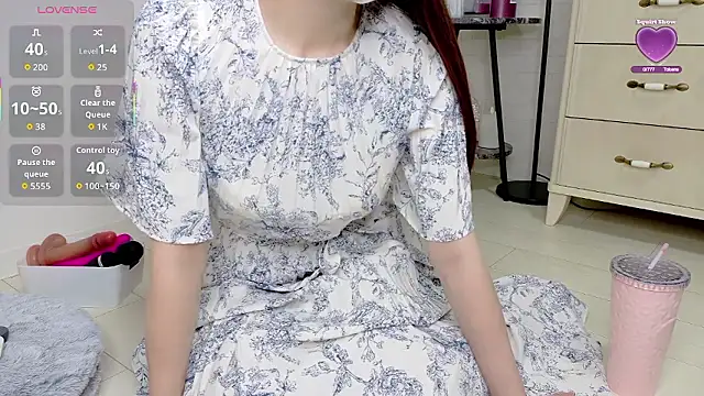 Snapshot of MIZUKI88888 chatting on September 13, 1:11 pm MIZUKI88888 online show from September 13, 1:11 pm