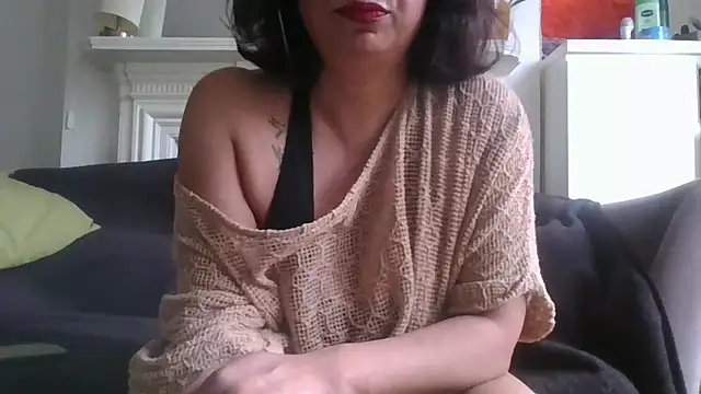 Tara-Kandy online show from May 30, 7:00 pm