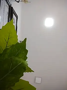 Snapshot of Natalia231708 chatting on November 7, 11:05 pm Natalia231708 online show from November 7, 11:05 pm