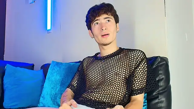  DantFox  online show from October 28, 8:11 pm