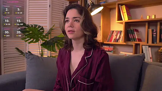 Sunny Teaze online show from February 19, 7:26 am