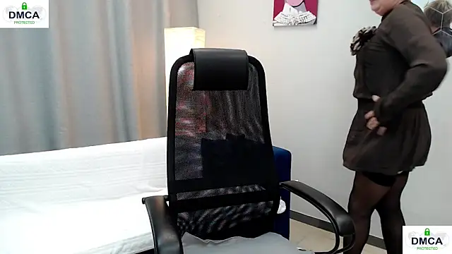 Snapshot of Pion_01 chatting on February 11, 9:14 am Pion 01 online show from February 11, 9:14 am