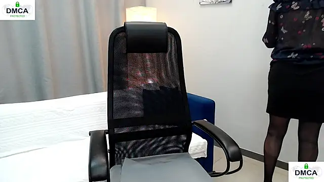 Snapshot of Pion_01 chatting on February 20, 10:38 am Pion 01 online show from February 20, 10:38 am