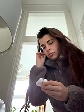 AlitaNova online show from December 5, 8:34 am