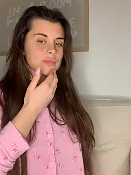 AlitaNova online show from January 15, 7:39 pm